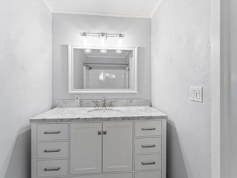 5630 S Riverside Ln #14 — Photo 31