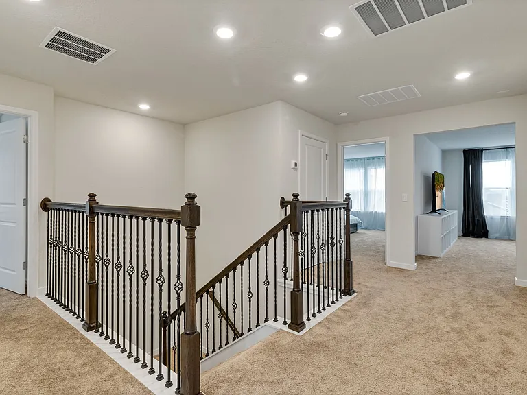 5674 Arborvista Dr — Photo 24
