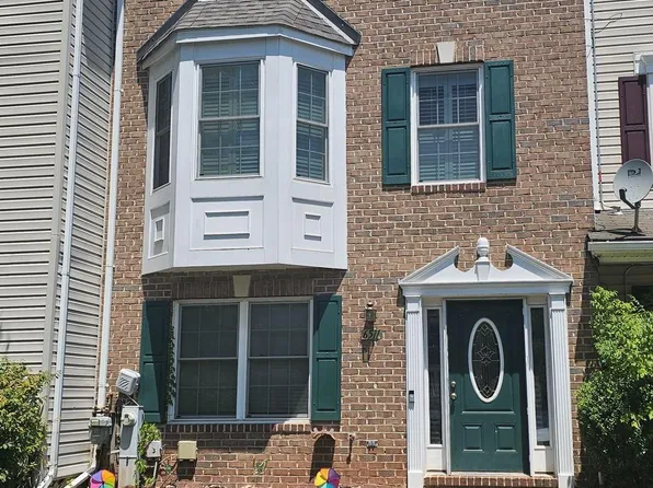 6511 Ridgeborne Dr, Rosedale, MD 21237