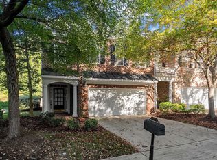 7231 Summit Waters Ln, Raleigh, NC 27613