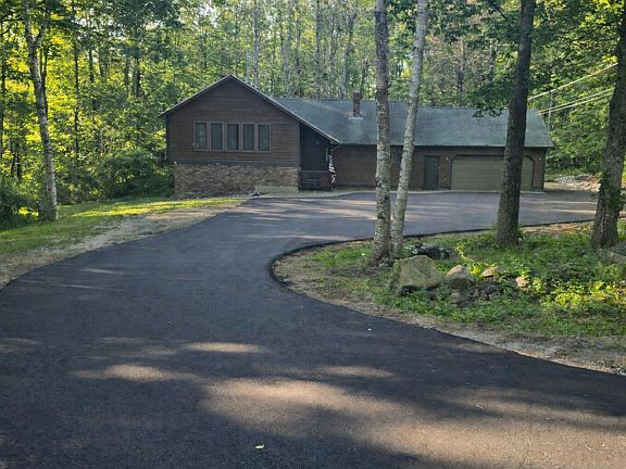 2nd image of 70 Huntington Hill Road