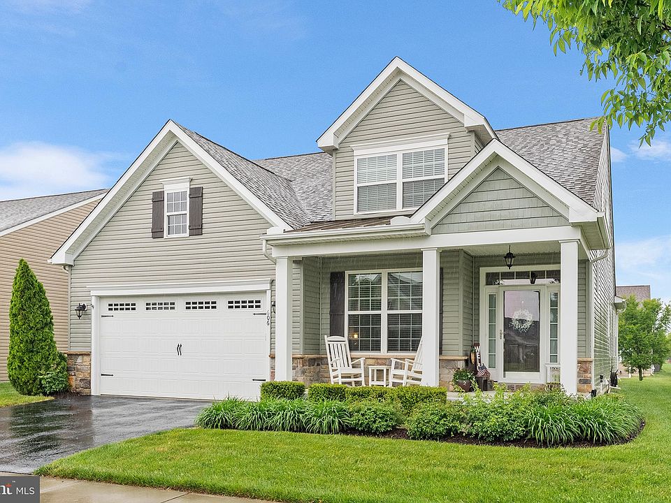 1st image of 606 Garden Gate Dr
