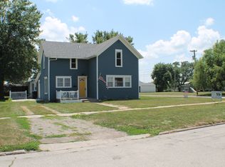 300 E Temple St, Lenox, IA 50851