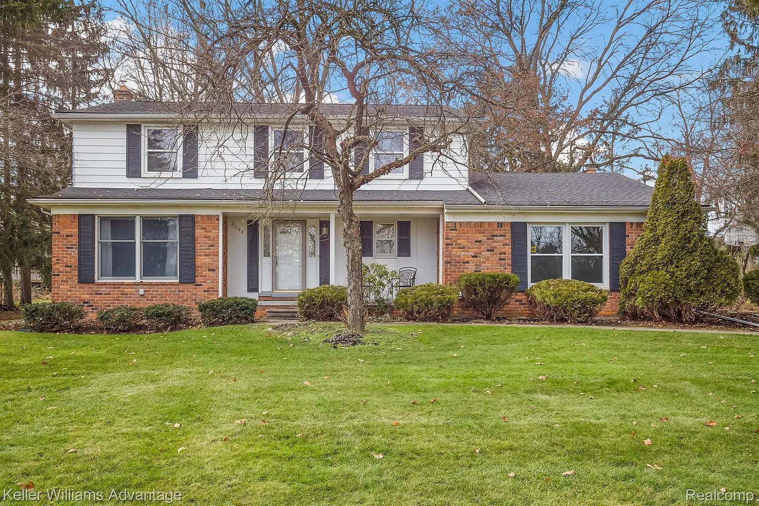 21183 E Chigwidden St photo 1
