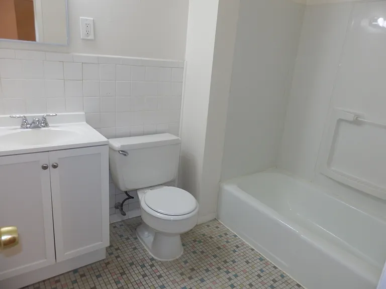 6 Putnam Ave — Photo 13