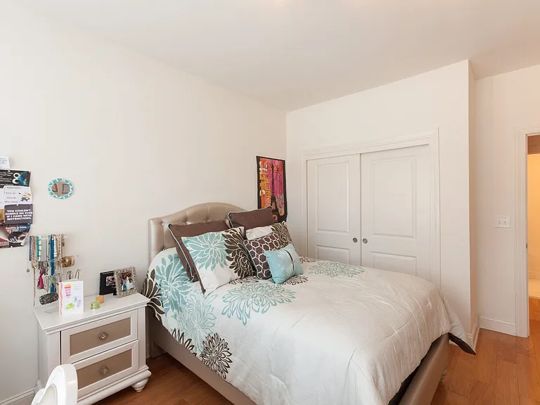 20 Avenue At Port Imperial #324 — Photo 16