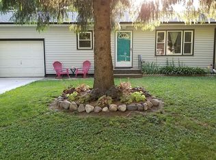 7080 S 200 E, Wolcottville, IN 46795