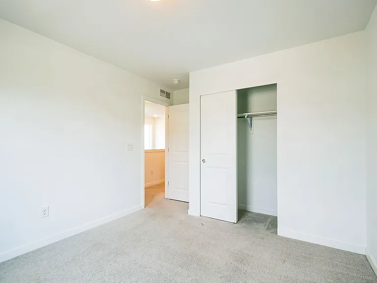 541 Byrd Aly — Photo 13