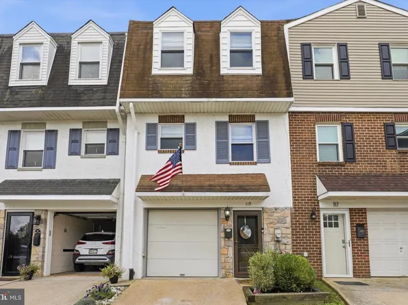119 Sutcliffe Ln, Conshohocken, PA 19428