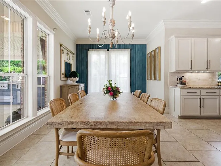 618 Millikens Bnd — Photo 13