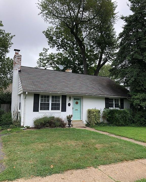1st image of 2127 N Harrison St