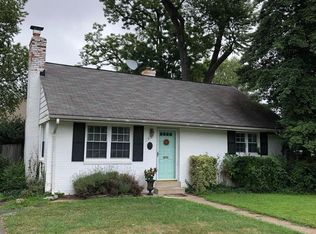 2127 N Harrison St, Arlington, VA 22205