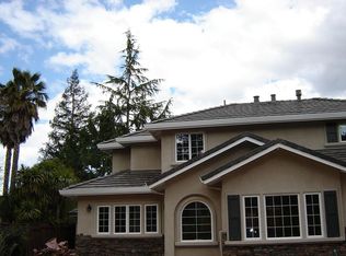 998 Terrace Dr, Los Altos, CA 94024