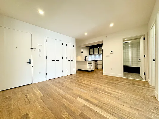 Rented by Dalan Rentals | media 13