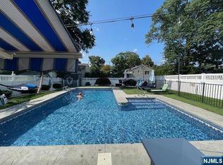 38-59 Taylor Rd, Fair Lawn, NJ 07410