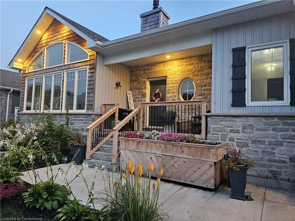 11 Ann St N, South Bruce, ON N0G 2S0