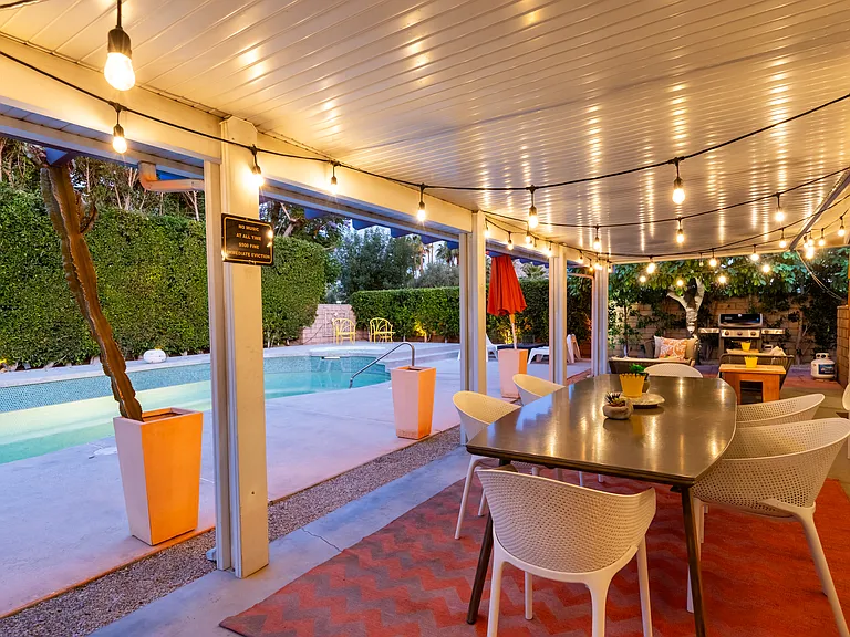 1390 S San Joaquin Dr — Photo 47