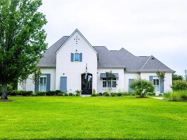 4728 Collinsburg Dr, Alexandria, LA 71303
