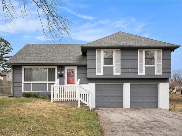 11212 Myrtle Ave, Kansas City, MO 64137