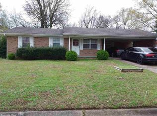 7911 Edwina Dr, Little Rock, AR 72209