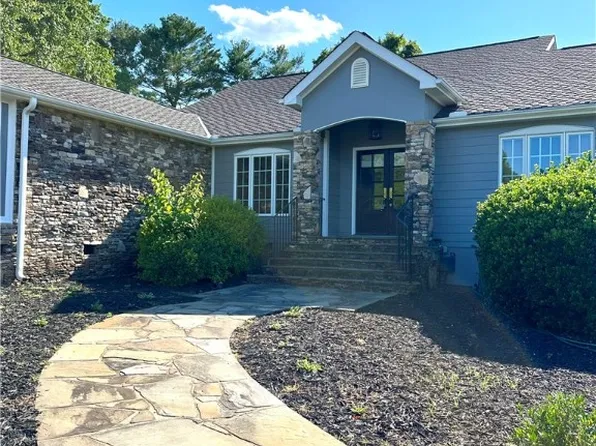 403 Dove Tree Ln, Anderson, SC 29621