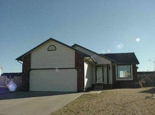 2506 Danbury Rd, Augusta, KS 67010