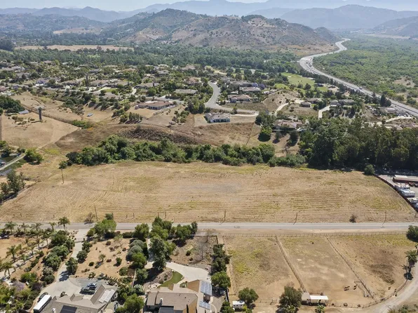 Via Monserate #36, Bonsall, CA 92003