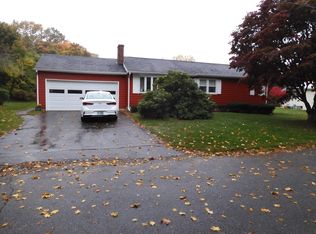 30 Falcon St, Methuen, MA 01844