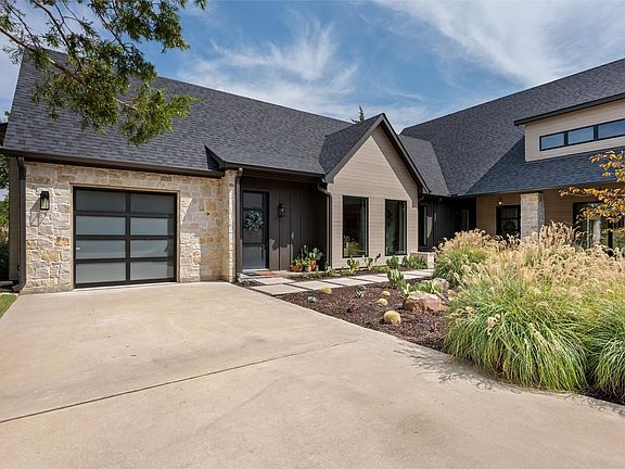 5th image of 206 Lila Blue Ln