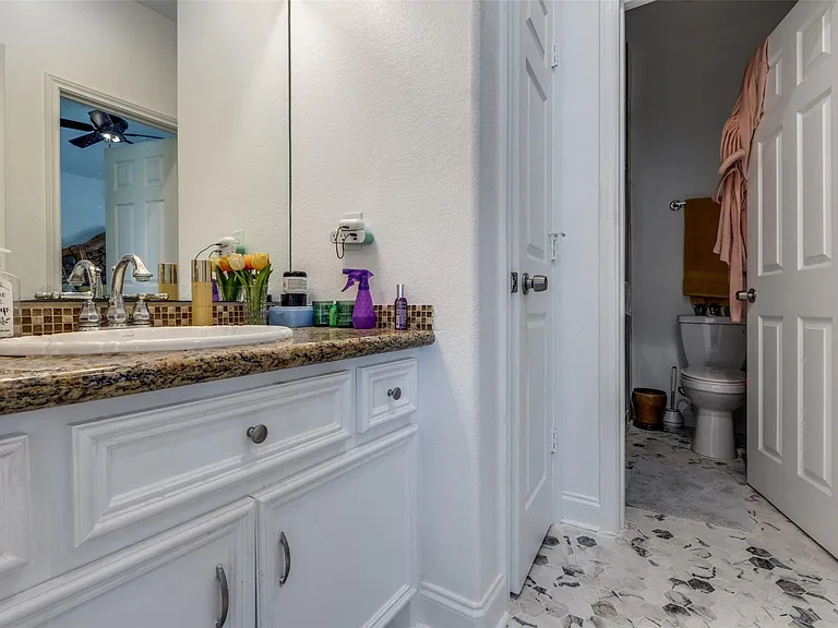 8 Cypress Point Ct — Photo 12
