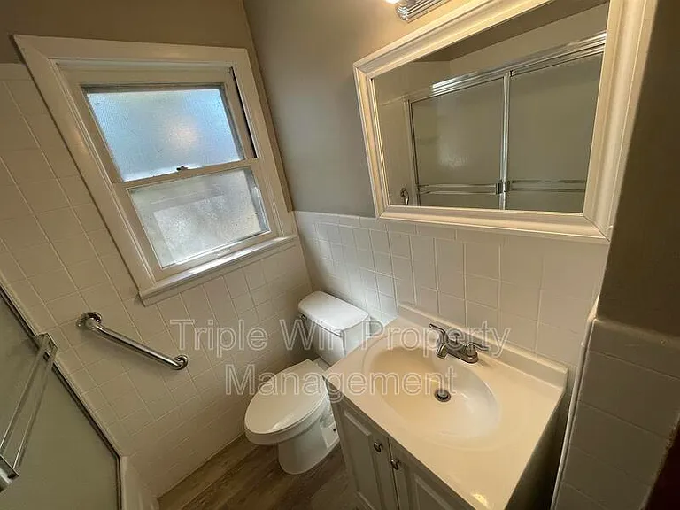 1280 Saint Catherine St — Photo 21