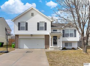 7816 S 159th St, Omaha, NE 68136