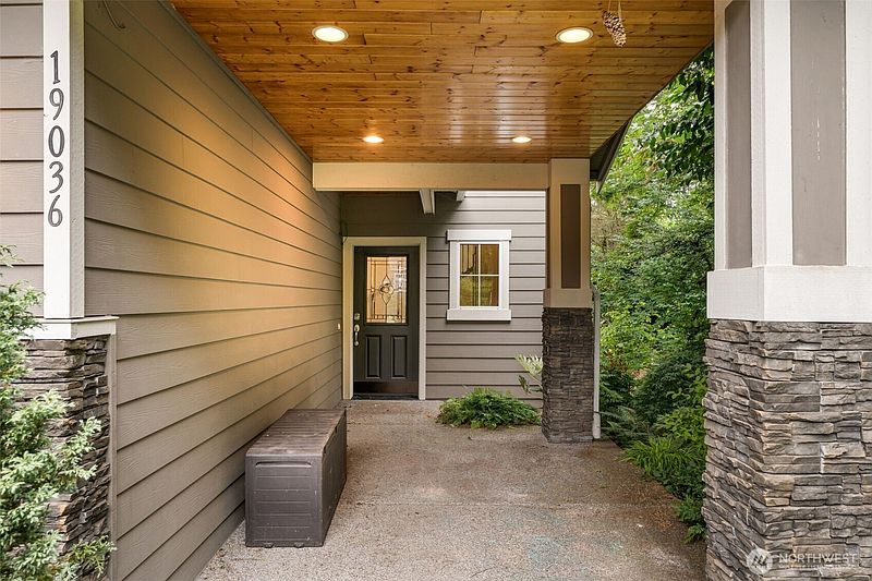 2nd image of 19036 18th Avenue NE