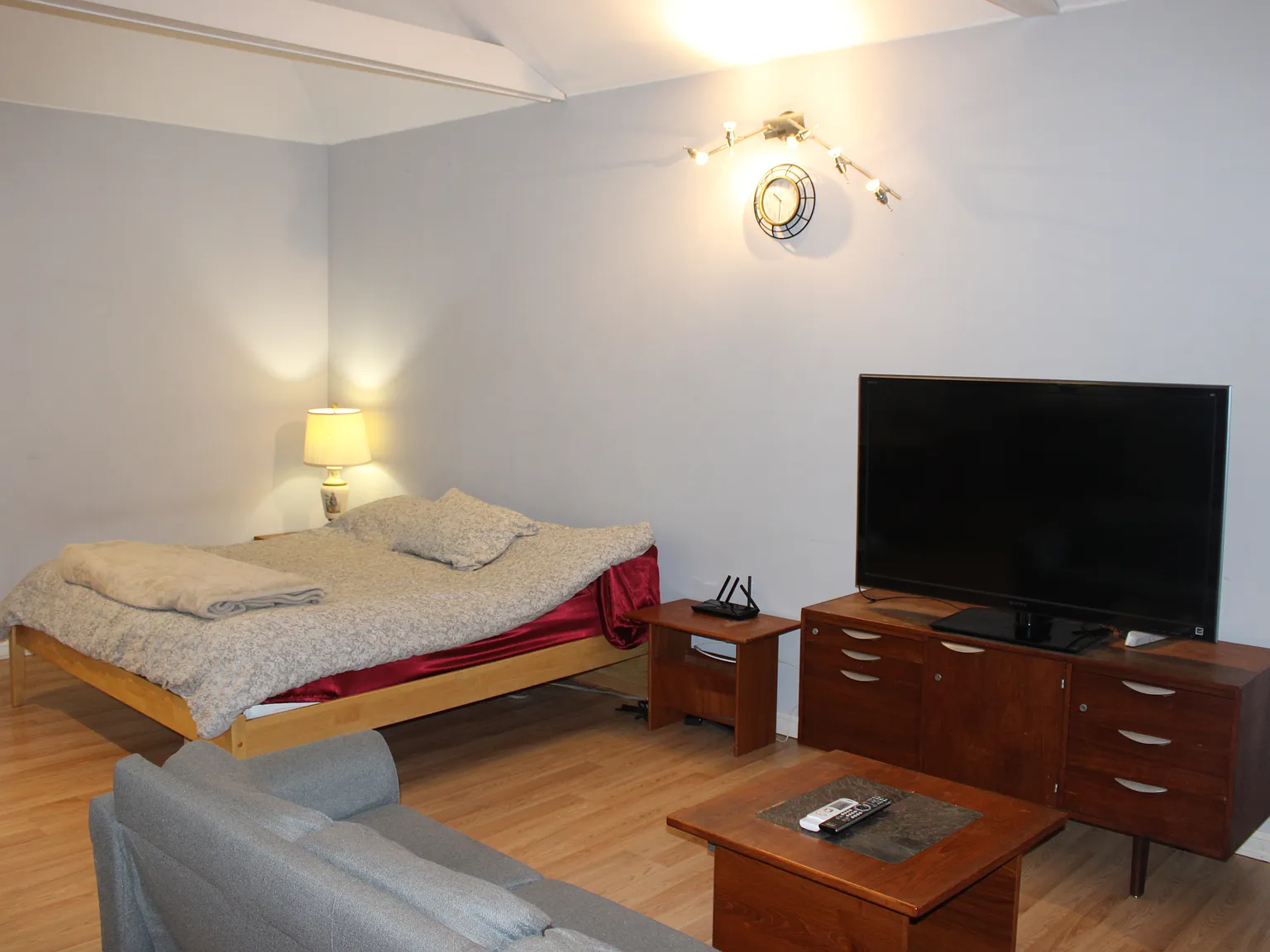 Studio, 500 sqft, $1,300 — Photo 2