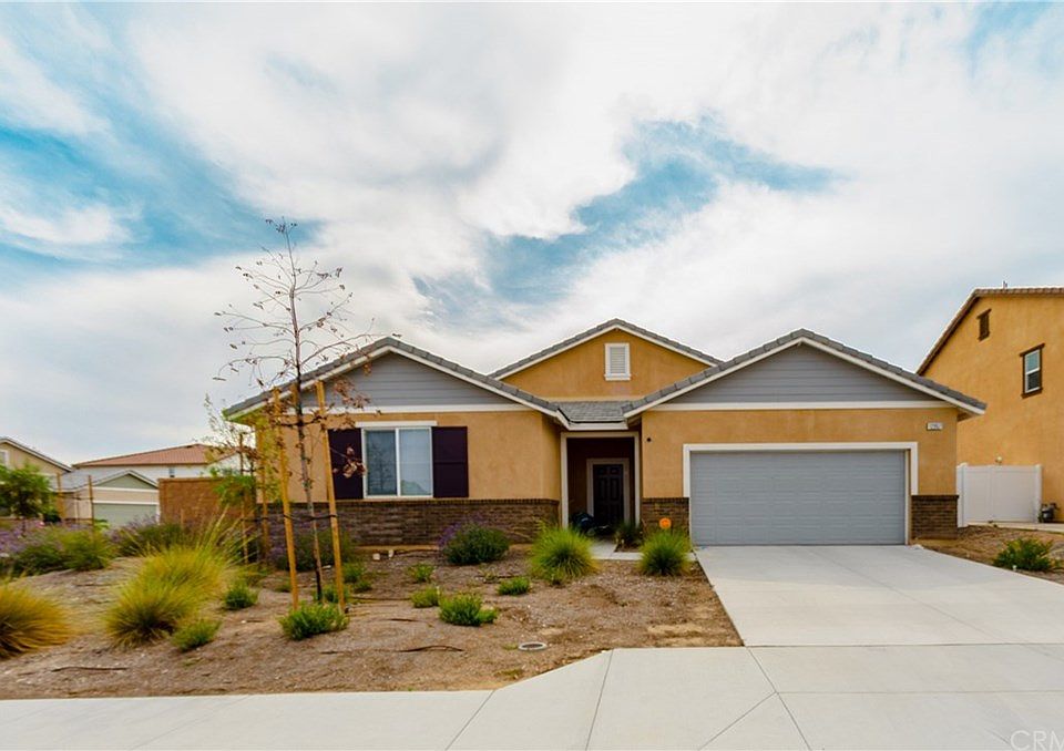 1st image of 12957 Larkdale Ln