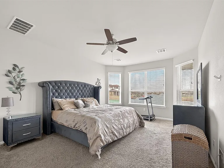 3723 Lake Varano Cir — Photo 18