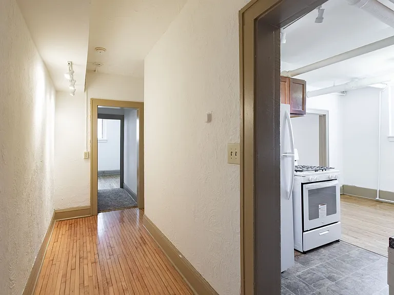 3247 Lyndale Ave S — Photo 10