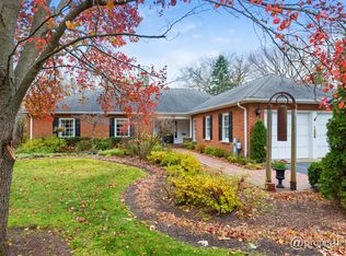 1296 Hackberry Ln, Winnetka, IL 60093