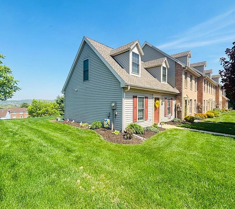 1st image of 179 Crown Pointe Dr