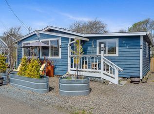 211 S 2nd Ave, Rockaway Beach, OR 97136