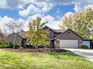 5426 Middle Grove Rd, Fort Wayne, IN 46804