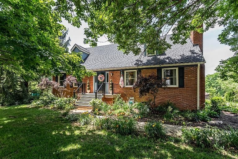 1st image of 115 Cherrywood Dr
