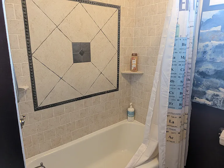 4327 Stanley St — Photo 17