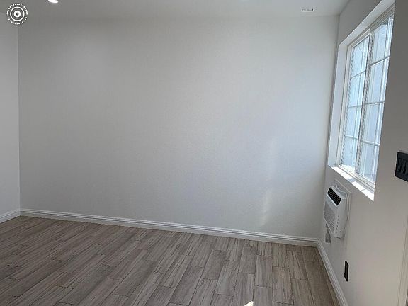 4th image of 3817 W 113th St #C