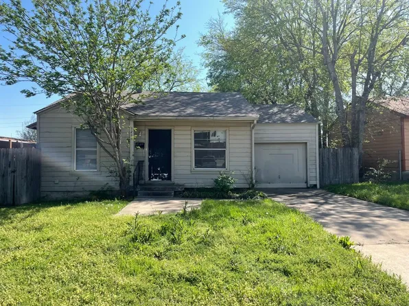 1244 E Morningside Dr, Fort Worth, TX 76104