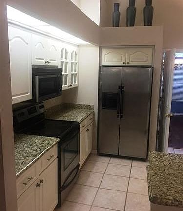 2nd image of 10509 NW 13th Ln