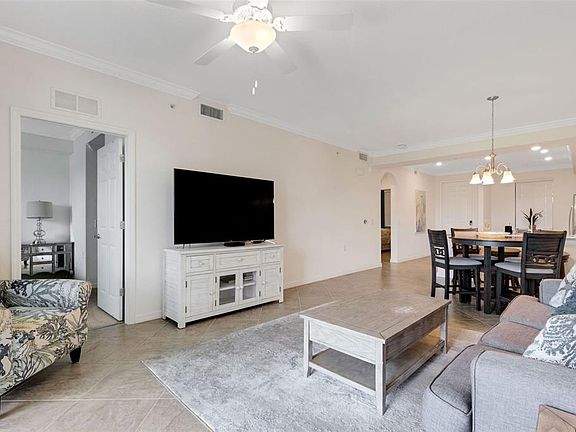4th image of 17510 GAWTHROP DRIVE #204