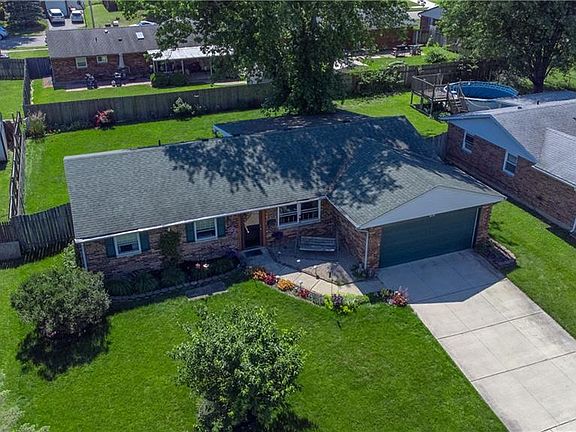 5th image of 610 Dakota Dr