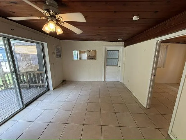 2133 E Camp N Comfort Ln #2133 — Photo 16
