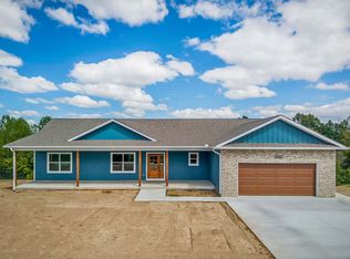 9345 Fox Hill Rd, Baxter, TN 38544